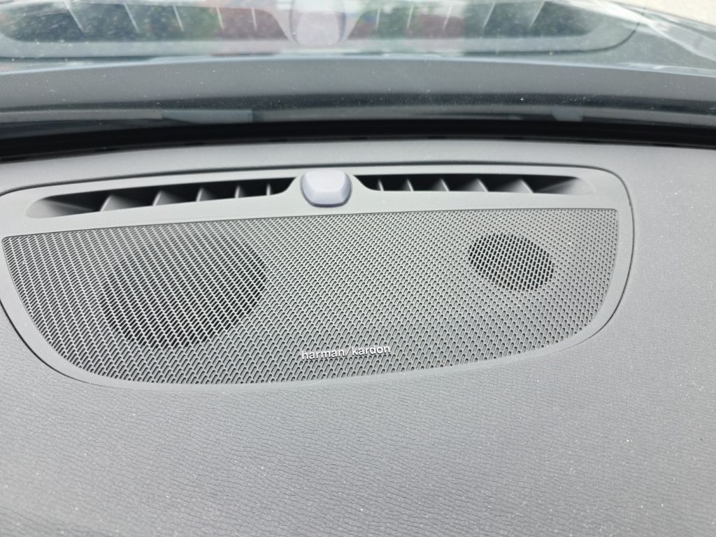 2024 Volvo XC90 Recharge Plug-In Hybrid T8 Plus Bright Theme 7 Passenger Hunt Valley MD