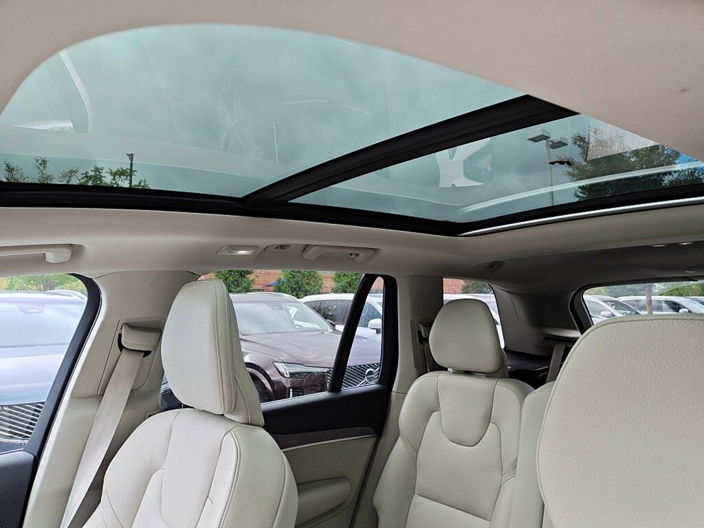 2024 Volvo XC90 Recharge Plug-In Hybrid T8 Plus Bright Theme 7 Passenger Hunt Valley MD