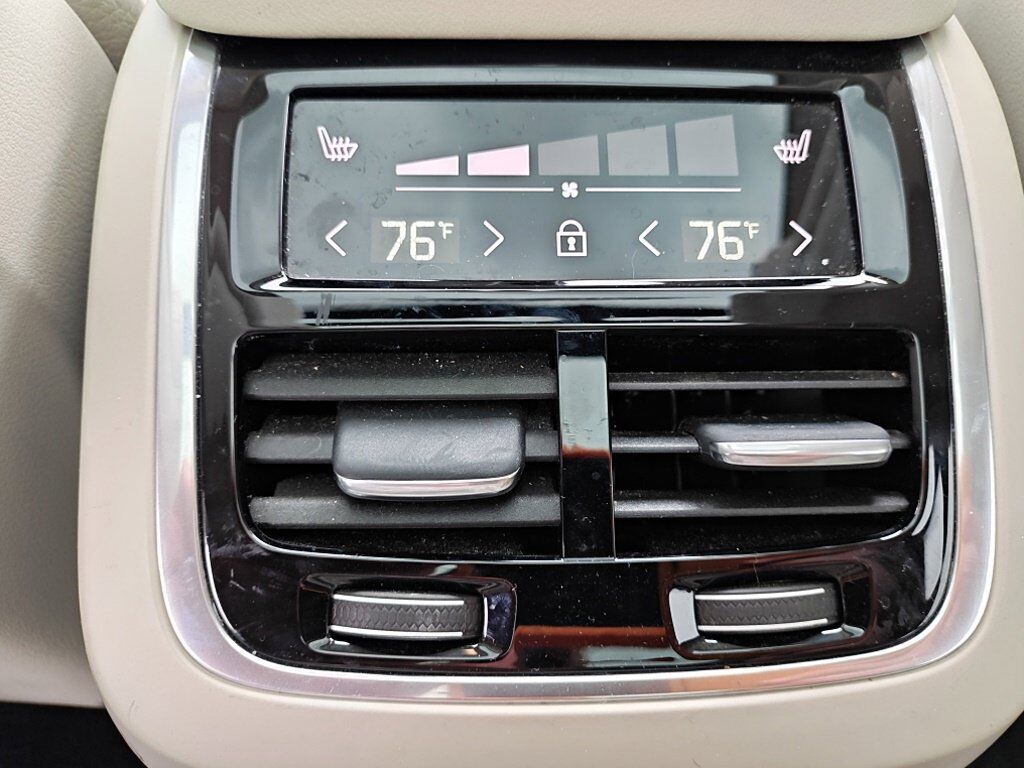 2024 Volvo XC90 Recharge Plug-In Hybrid T8 Plus Bright Theme 7 Passenger Hunt Valley MD