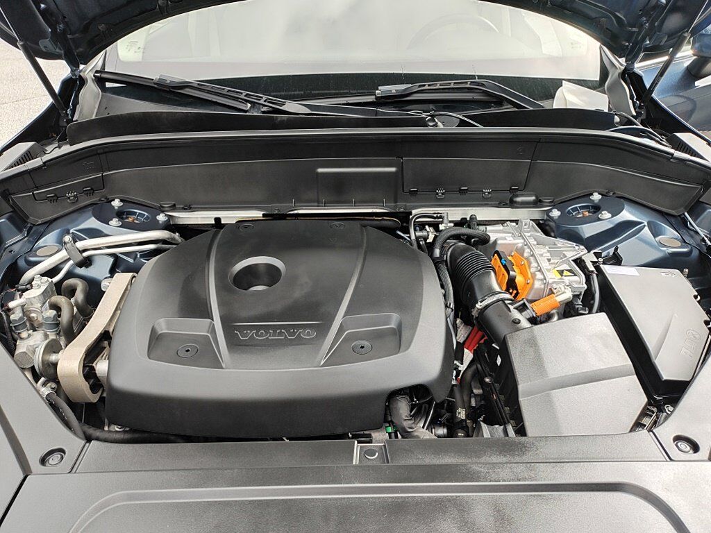 2024 Volvo XC90 Recharge Plug-In Hybrid T8 Plus Bright Theme 7 Passenger Hunt Valley MD