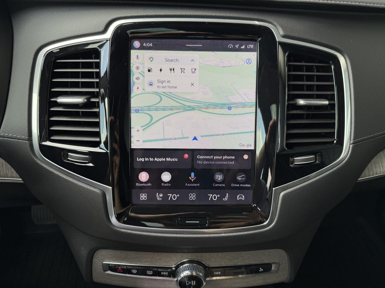 2024 Volvo XC90 Recharge Plug-In Hybrid Ultimate Bright Theme Knoxville TN