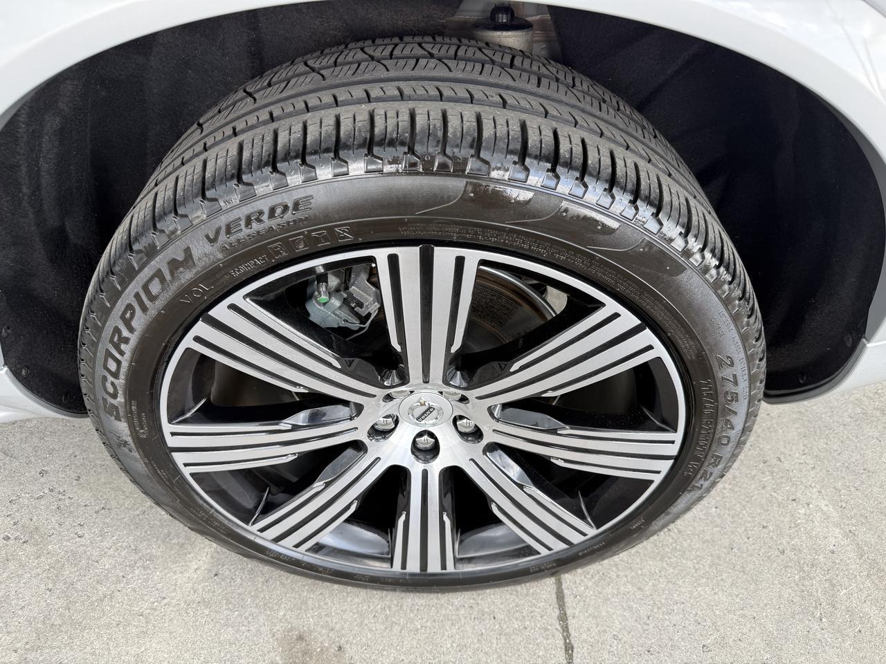 2024 Volvo XC90 Recharge Plug-In Hybrid Ultimate Bright Theme Knoxville TN
