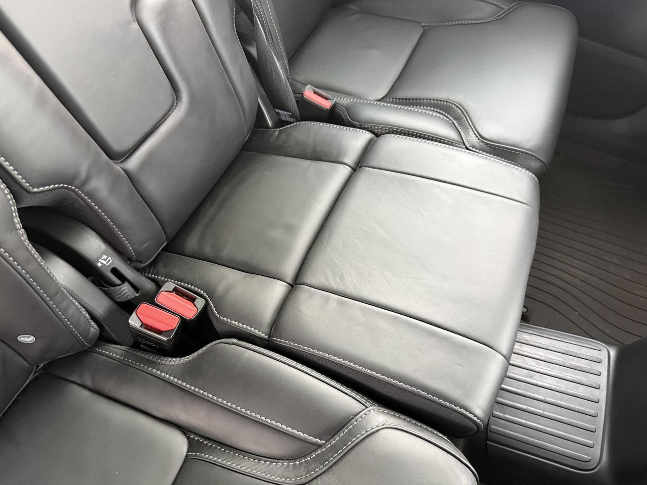 2024 Volvo XC90 Recharge Plug-In Hybrid Ultimate Bright Theme Knoxville TN