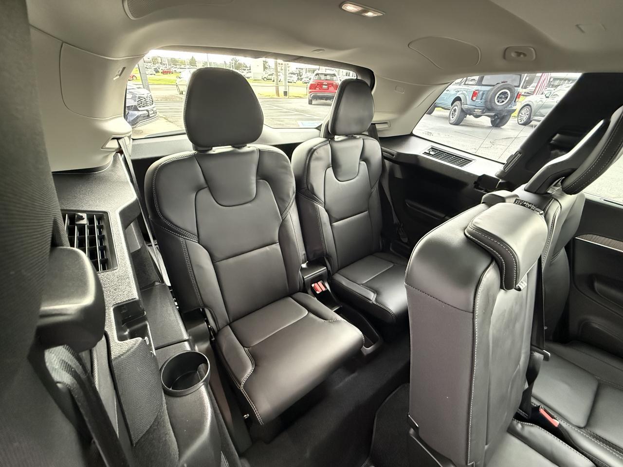 2024 Volvo XC90 Recharge Plug-In Hybrid Ultimate Bright Theme Knoxville TN