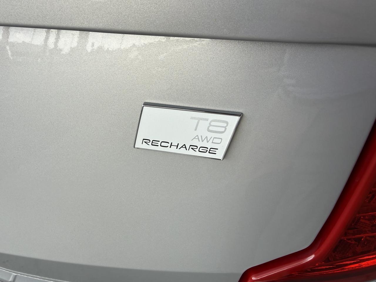 2024 Volvo XC90 Recharge Plug-In Hybrid Ultimate Bright Theme Knoxville TN