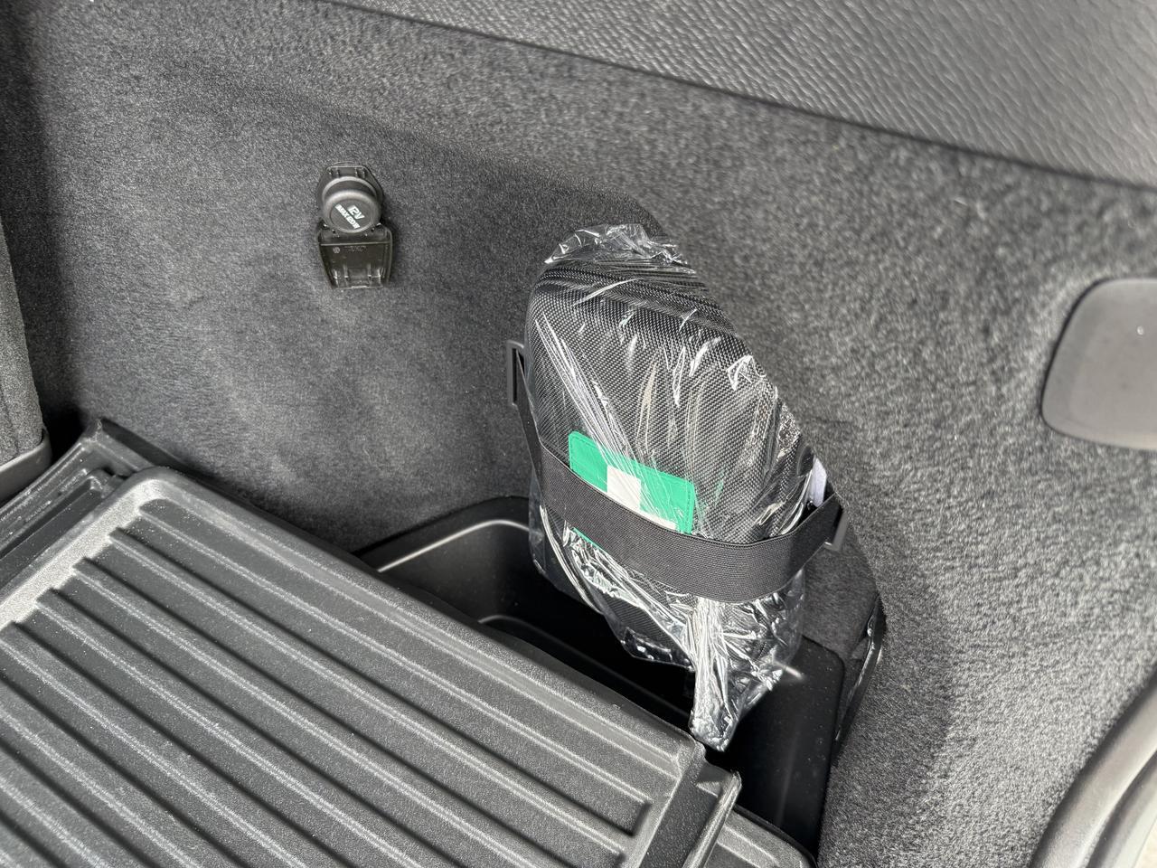 2024 Volvo XC90 Recharge Plug-In Hybrid Ultimate Bright Theme Knoxville TN