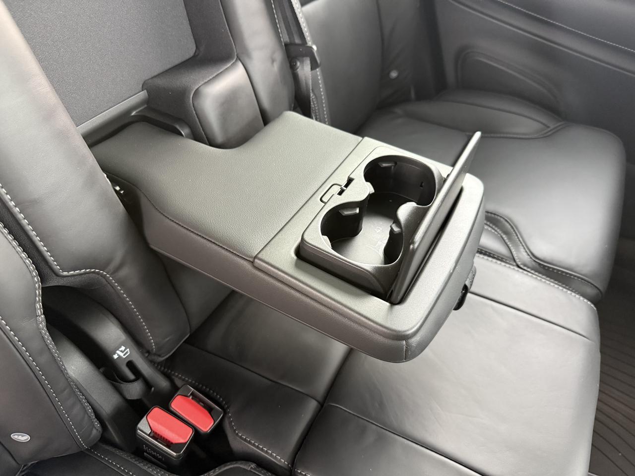 2024 Volvo XC90 Recharge Plug-In Hybrid Ultimate Bright Theme Knoxville TN
