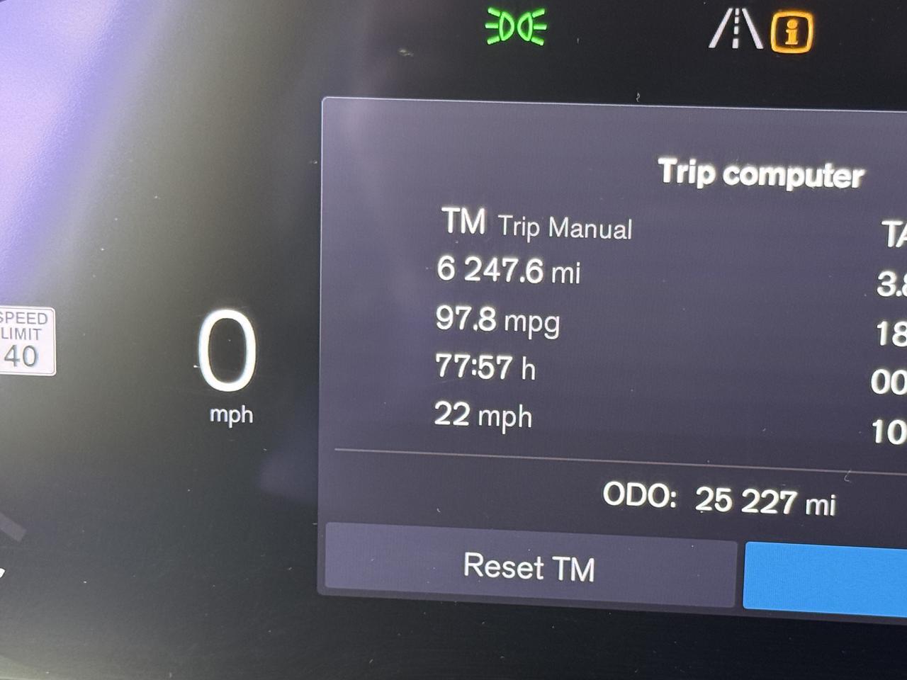 2024 Volvo XC90 Recharge Plug-In Hybrid Ultimate Bright Theme Knoxville TN
