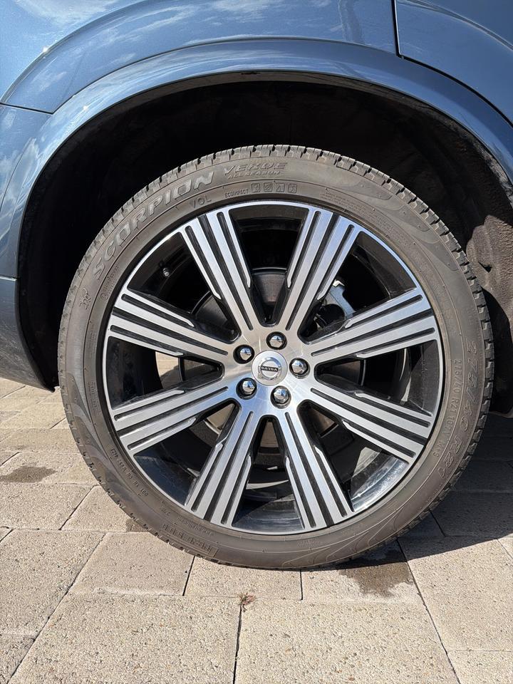 2024 Volvo XC90 Recharge Plug-In Hybrid Ultimate Bend OR