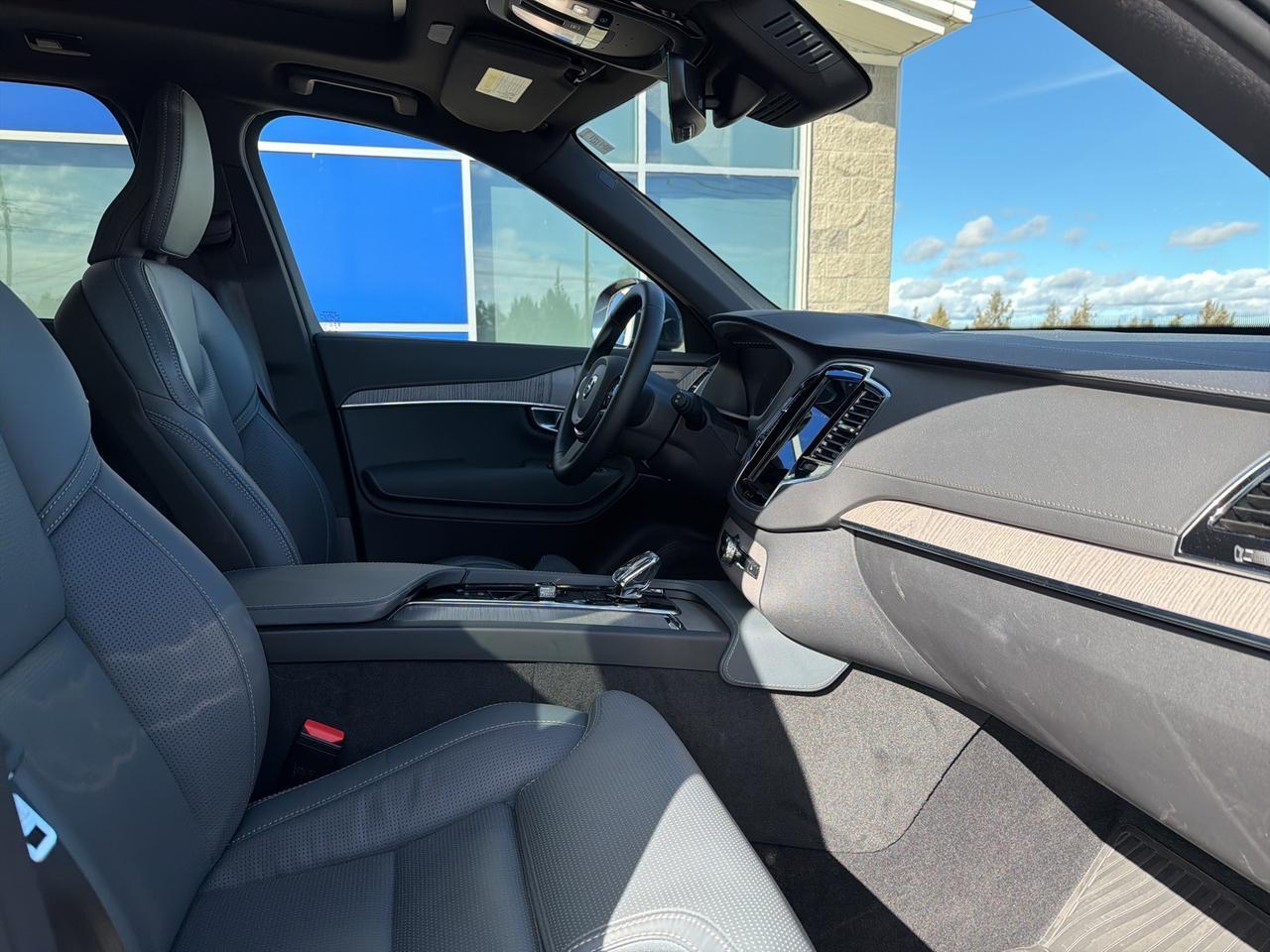 2024 Volvo XC90 Recharge Plug-In Hybrid Ultimate Bend OR