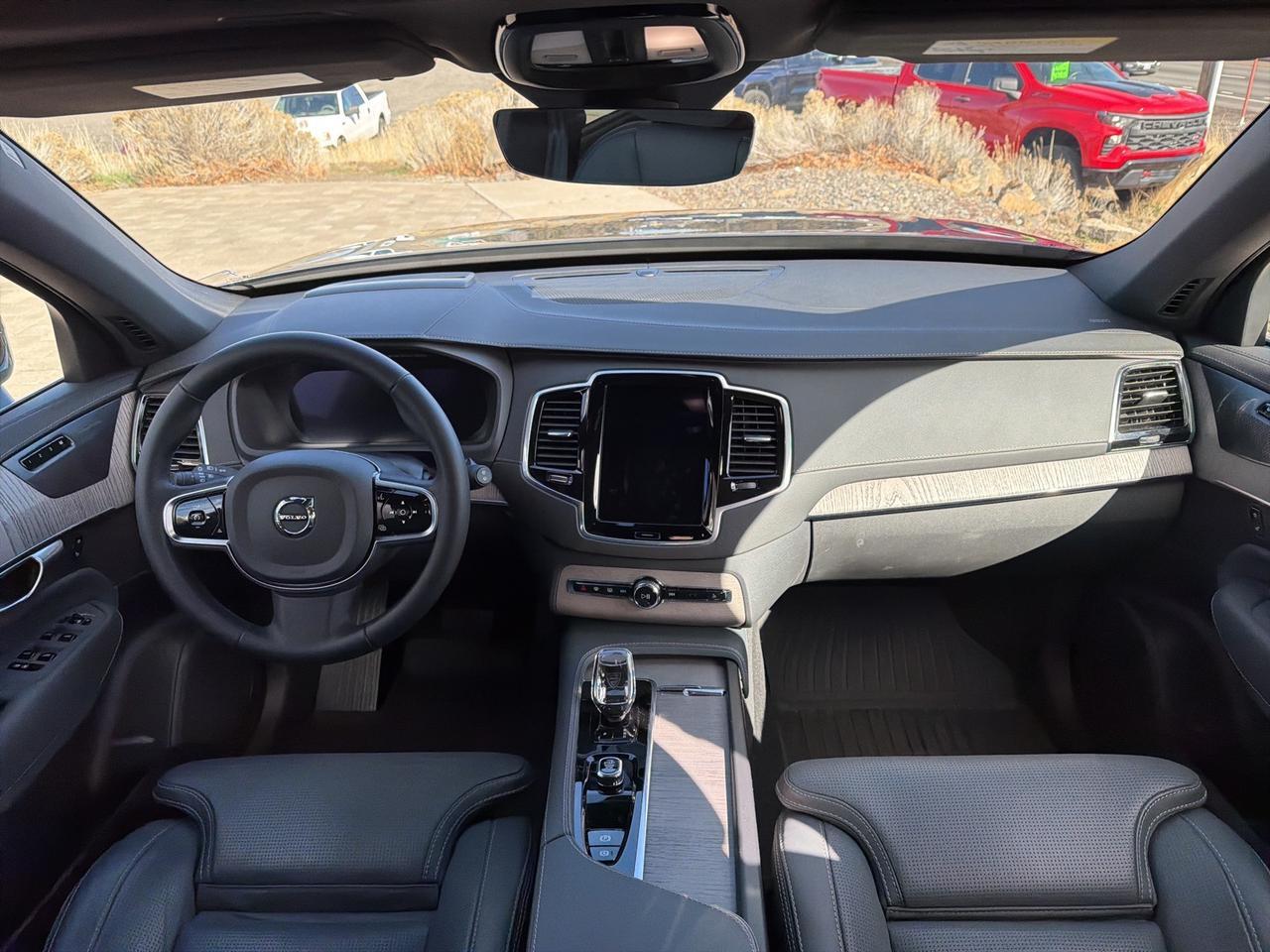 2024 Volvo XC90 Recharge Plug-In Hybrid Ultimate Bend OR