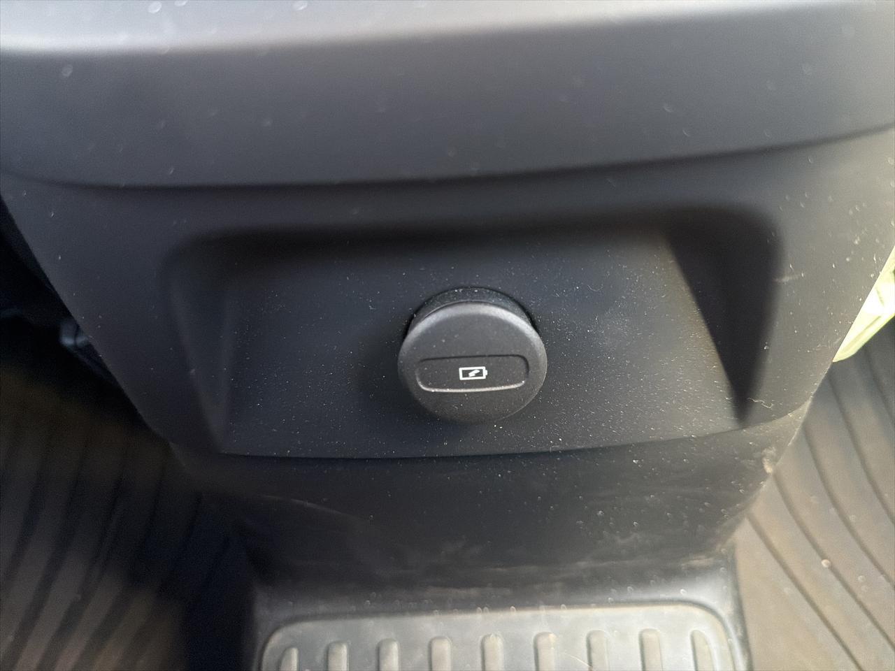 2024 Volvo XC90 Recharge Plug-In Hybrid Ultimate Bend OR