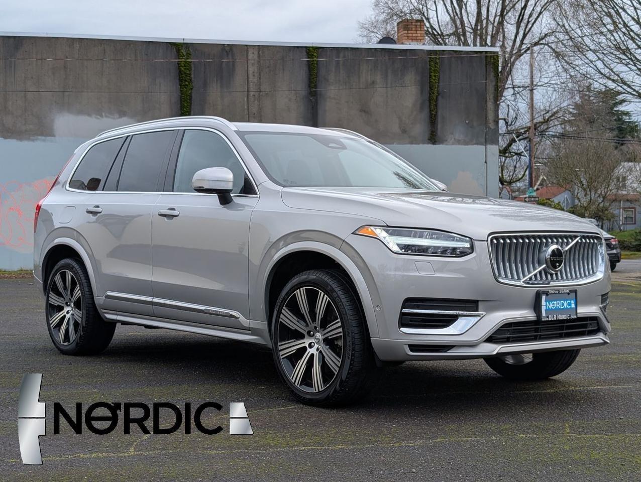 2024 Volvo XC90 Recharge T8 AWD PHEV Hybrid ULTIMATE w/Harman Kardon, Pilot Assist, 360 Cam, 4 Heated Seats & Wheel