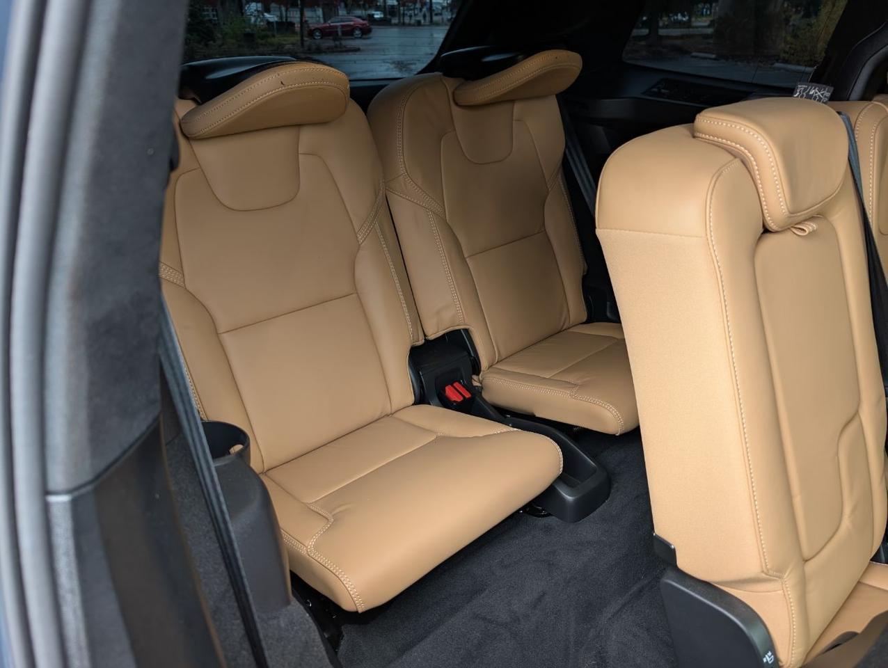 2024 Volvo XC90 Recharge T8 Ext Range ULTIMATE LUX w/Bowers & Wilkins, Pilot Assist, Air Susp, Massage Seats & Cooled Seats Portland OR