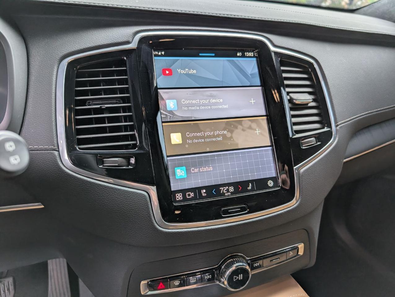 2024 Volvo XC90 Recharge T8 Ext Range ULTIMATE LUX w/Bowers & Wilkins, Pilot Assist, Air Susp, Massage Seats & Cooled Seats Portland OR