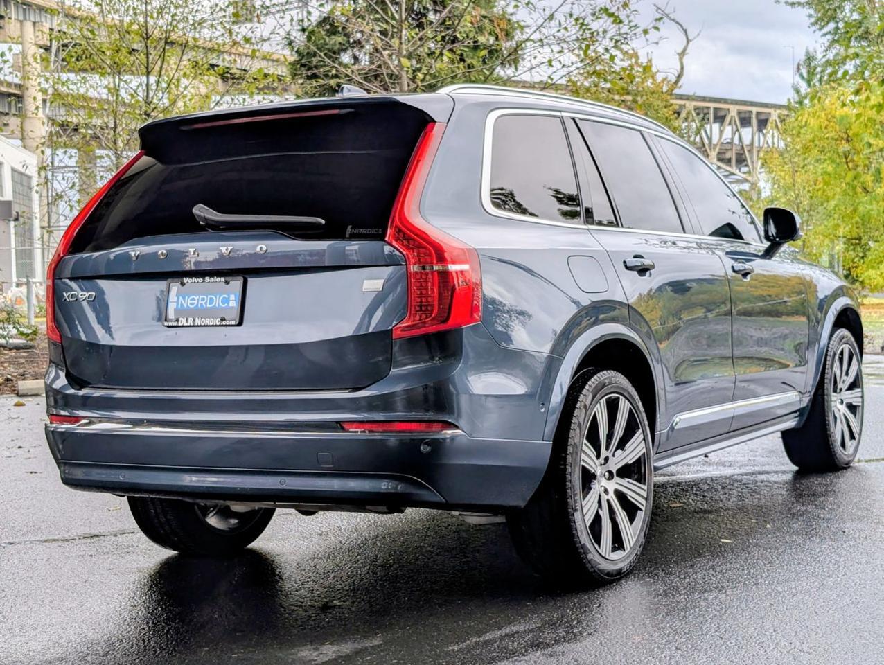 2024 Volvo XC90 Recharge T8 Ext Range ULTIMATE LUX w/Bowers & Wilkins, Pilot Assist, Air Susp, Massage Seats & Cooled Seats Portland OR