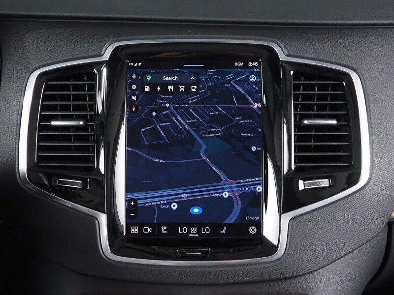 2024 Volvo XC90 Recharge T8 eAWD Plug-In Hybrid Plus *NAVIGATION, ADAPTIVE CRUISE, SAFETY ALERTS, 360 VIEW CAMERAS, PANORAMA MOONROOF, LEATHER, HEATED SEATS/STEERING, REMOTE START, 21 INCH WHEELS, HARMAN/KARDON, APPLE CARPLAY Round Rock TX