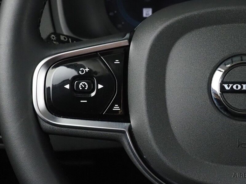 2024 Volvo XC90 Recharge T8 eAWD Plug-In Hybrid Plus *NAVIGATION, ADAPTIVE CRUISE, SAFETY ALERTS, 360 VIEW CAMERAS, PANORAMA MOONROOF, LEATHER, HEATED SEATS/STEERING, REMOTE START, 21 INCH WHEELS, HARMAN/KARDON, APPLE CARPLAY Round Rock TX