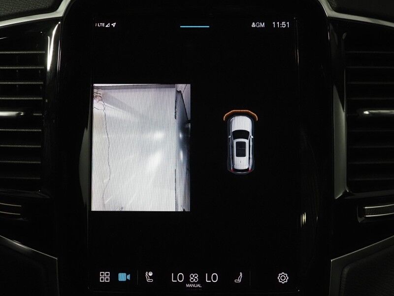 2024 Volvo XC90 Recharge T8 eAWD Plug-In Hybrid Plus *NAVIGATION, ADAPTIVE CRUISE, SAFETY ALERTS, 360 VIEW CAMERAS, PANORAMA MOONROOF, LEATHER, HEATED SEATS/STEERING, REMOTE START, 21 INCH WHEELS, HARMAN/KARDON, APPLE CARPLAY Round Rock TX