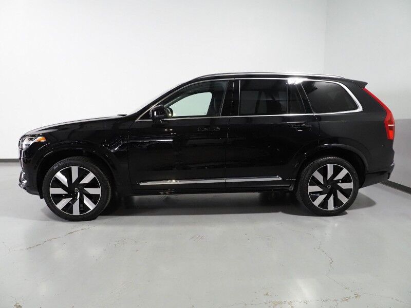 2024 Volvo XC90 Recharge T8 eAWD Plug-In Hybrid Plus *NAVIGATION, ADAPTIVE CRUISE, SAFETY ALERTS, 360 VIEW CAMERAS, PANORAMA MOONROOF, LEATHER, HEATED SEATS/STEERING, REMOTE START, 21 INCH WHEELS, HARMAN/KARDON, APPLE CARPLAY Round Rock TX