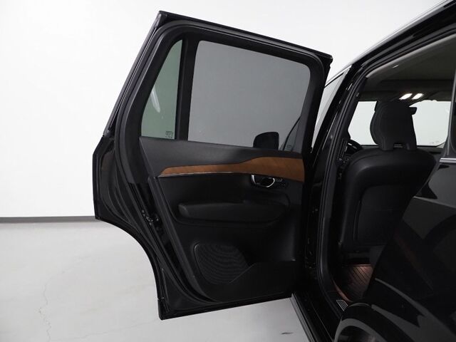 2024 Volvo XC90 Recharge T8 eAWD Plug-In Hybrid Plus *NAVIGATION, ADAPTIVE CRUISE, SAFETY ALERTS, 360 VIEW CAMERAS, PANORAMA MOONROOF, LEATHER, HEATED SEATS/STEERING, REMOTE START, 21 INCH WHEELS, HARMAN/KARDON, APPLE CARPLAY Round Rock TX