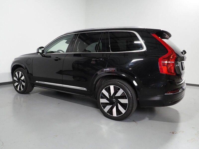 2024 Volvo XC90 Recharge T8 eAWD Plug-In Hybrid Plus *NAVIGATION, ADAPTIVE CRUISE, SAFETY ALERTS, 360 VIEW CAMERAS, PANORAMA MOONROOF, LEATHER, HEATED SEATS/STEERING, REMOTE START, 21 INCH WHEELS, HARMAN/KARDON, APPLE CARPLAY Round Rock TX