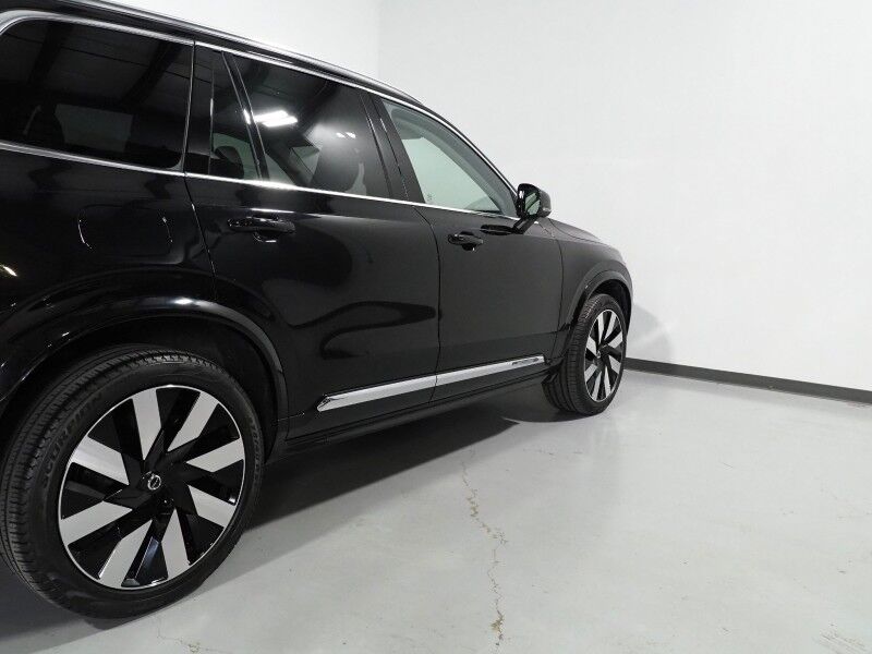 2024 Volvo XC90 Recharge T8 eAWD Plug-In Hybrid Plus *NAVIGATION, ADAPTIVE CRUISE, SAFETY ALERTS, 360 VIEW CAMERAS, PANORAMA MOONROOF, LEATHER, HEATED SEATS/STEERING, REMOTE START, 21 INCH WHEELS, HARMAN/KARDON, APPLE CARPLAY Round Rock TX