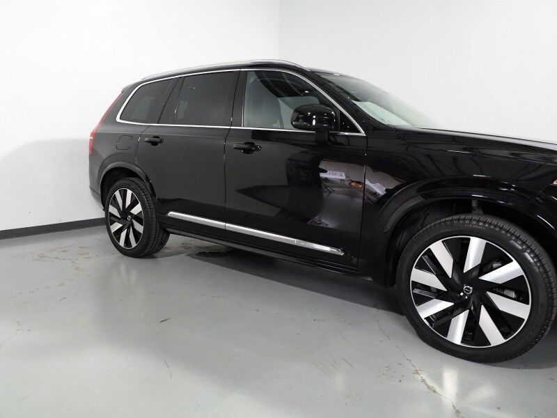 2024 Volvo XC90 Recharge T8 eAWD Plug-In Hybrid Plus *NAVIGATION, ADAPTIVE CRUISE, SAFETY ALERTS, 360 VIEW CAMERAS, PANORAMA MOONROOF, LEATHER, HEATED SEATS/STEERING, REMOTE START, 21 INCH WHEELS, HARMAN/KARDON, APPLE CARPLAY Round Rock TX