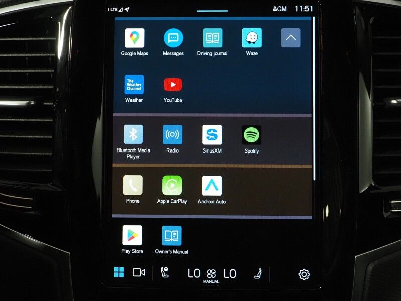 2024 Volvo XC90 Recharge T8 eAWD Plug-In Hybrid Plus *NAVIGATION, ADAPTIVE CRUISE, SAFETY ALERTS, 360 VIEW CAMERAS, PANORAMA MOONROOF, LEATHER, HEATED SEATS/STEERING, REMOTE START, 21 INCH WHEELS, HARMAN/KARDON, APPLE CARPLAY Round Rock TX