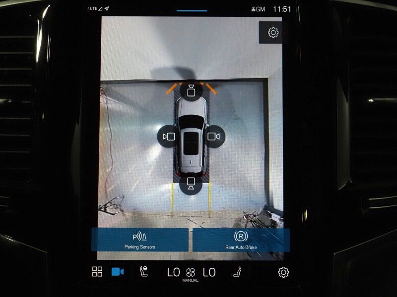 2024 Volvo XC90 Recharge T8 eAWD Plug-In Hybrid Plus *NAVIGATION, ADAPTIVE CRUISE, SAFETY ALERTS, 360 VIEW CAMERAS, PANORAMA MOONROOF, LEATHER, HEATED SEATS/STEERING, REMOTE START, 21 INCH WHEELS, HARMAN/KARDON, APPLE CARPLAY Round Rock TX