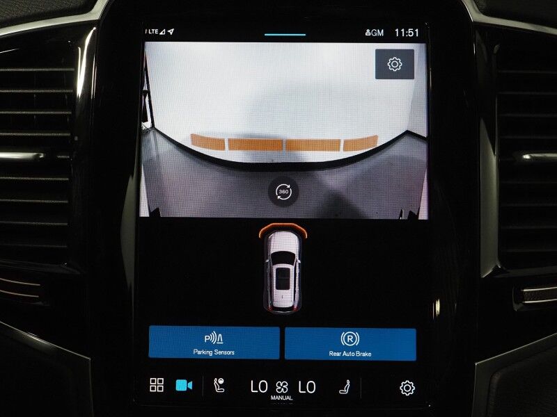 2024 Volvo XC90 Recharge T8 eAWD Plug-In Hybrid Plus *NAVIGATION, ADAPTIVE CRUISE, SAFETY ALERTS, 360 VIEW CAMERAS, PANORAMA MOONROOF, LEATHER, HEATED SEATS/STEERING, REMOTE START, 21 INCH WHEELS, HARMAN/KARDON, APPLE CARPLAY Round Rock TX