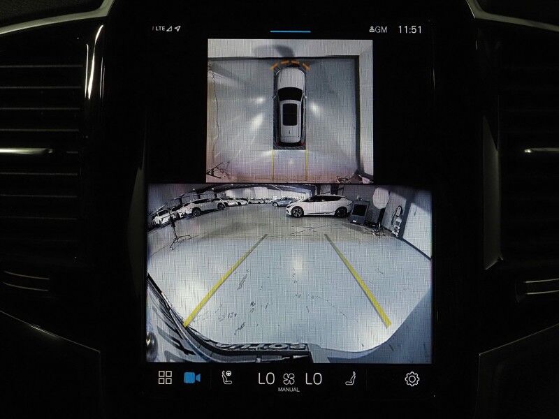 2024 Volvo XC90 Recharge T8 eAWD Plug-In Hybrid Plus *NAVIGATION, ADAPTIVE CRUISE, SAFETY ALERTS, 360 VIEW CAMERAS, PANORAMA MOONROOF, LEATHER, HEATED SEATS/STEERING, REMOTE START, 21 INCH WHEELS, HARMAN/KARDON, APPLE CARPLAY Round Rock TX