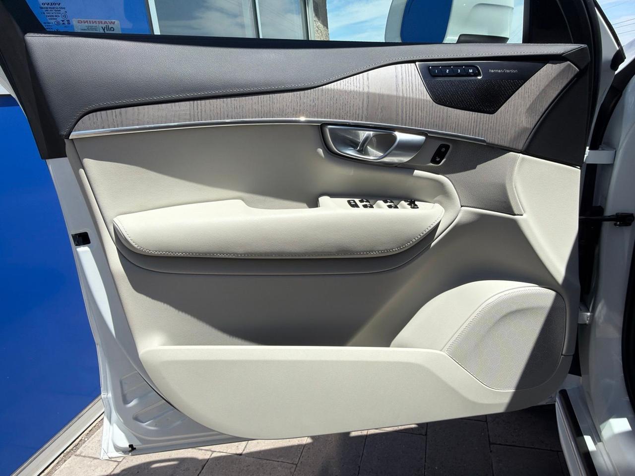 2024 Volvo XC90 Ultimate Bend OR
