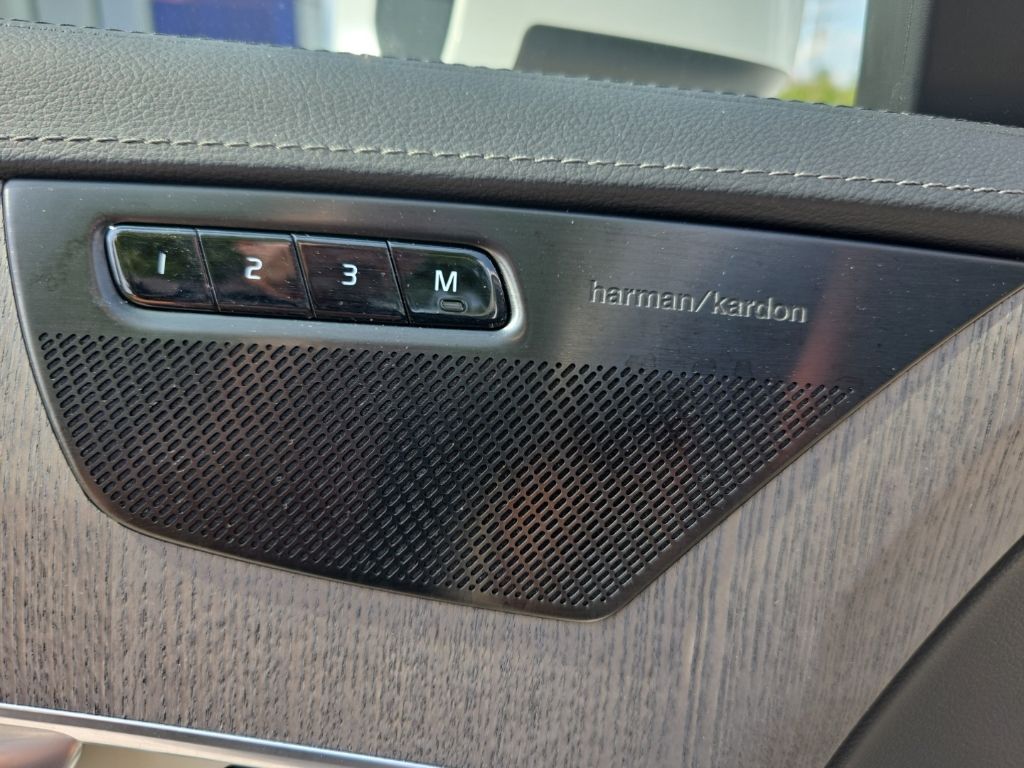 2024 Volvo XC90 Ultimate Hunt Valley MD