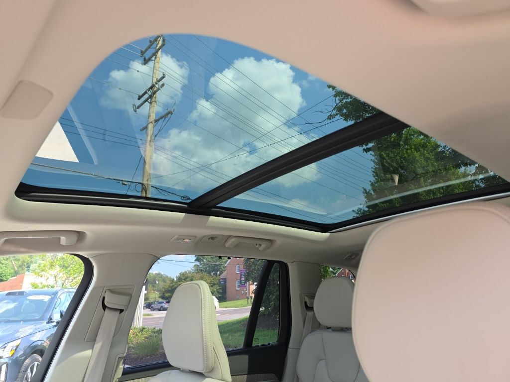 2024 Volvo XC90 Ultimate Hunt Valley MD