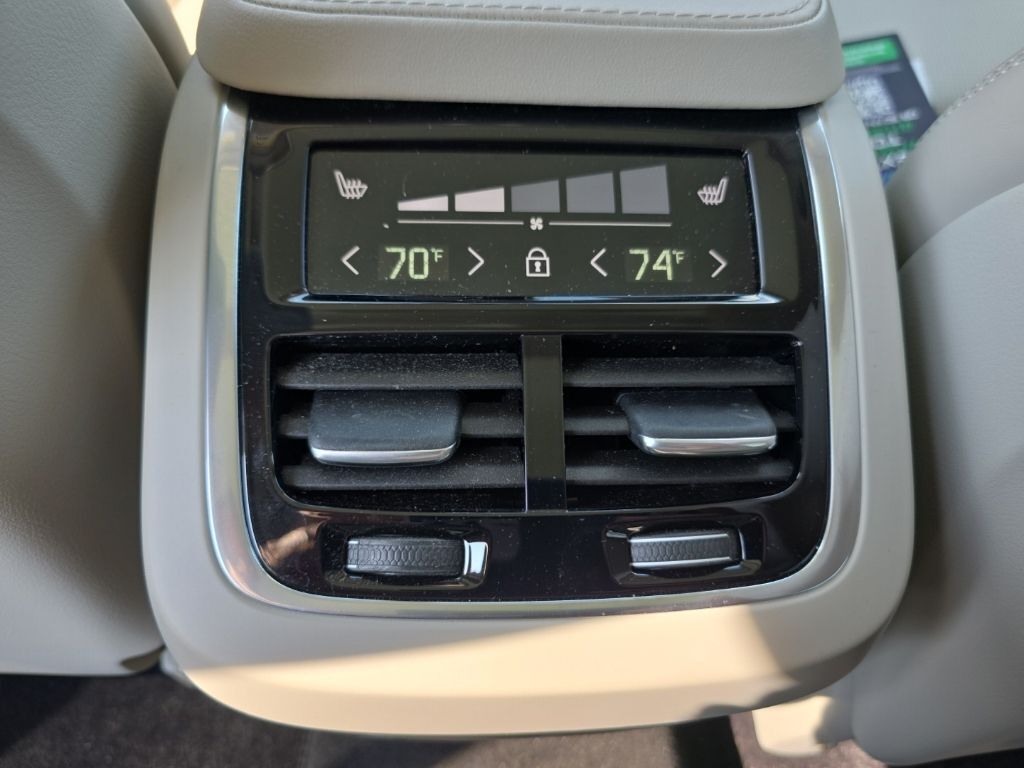 2024 Volvo XC90 Ultimate Hunt Valley MD