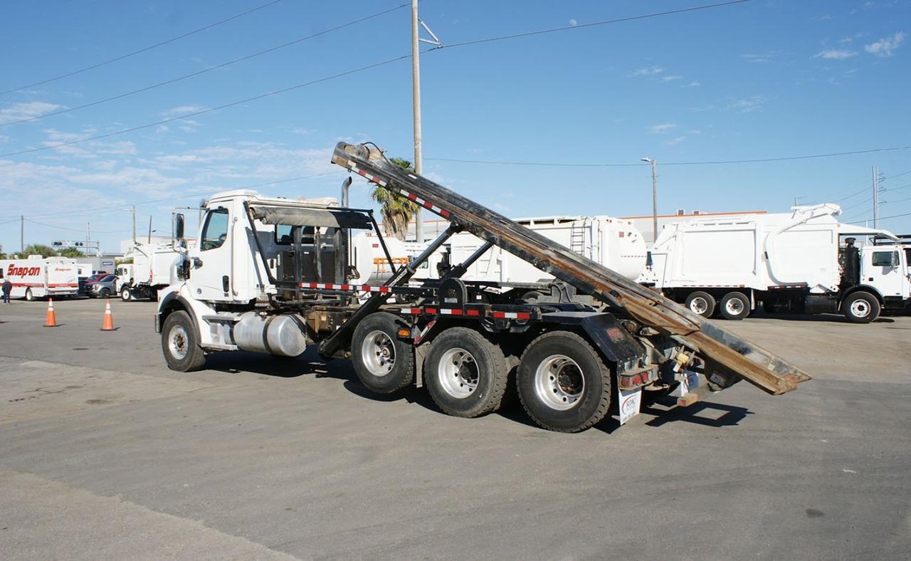 2024 Western Star 47X 60000 lbs Pac Mac Roll Off Truck Tampa FL