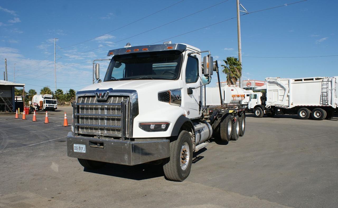 2024 Western Star 47X 60000 lbs Pac Mac Roll Off Truck Tampa FL