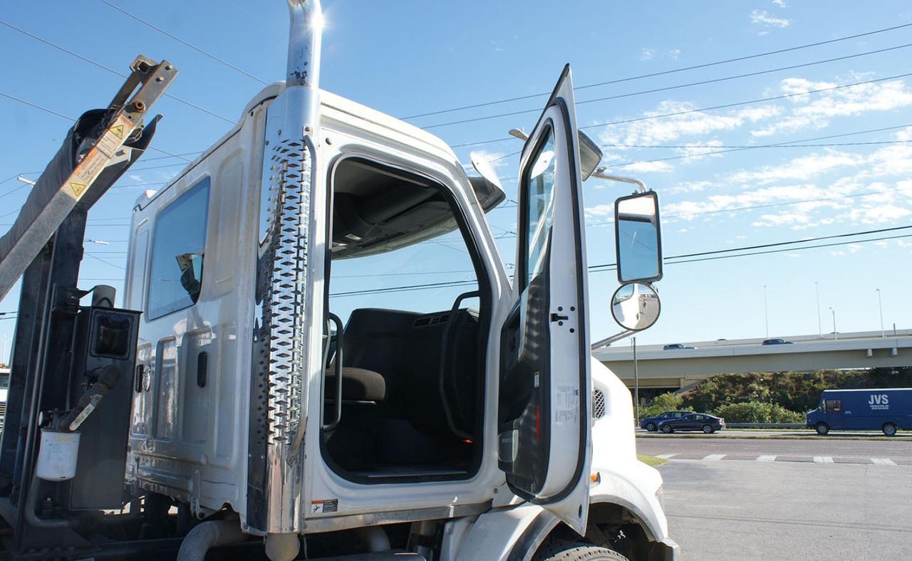 2024 Western Star 47X 60000 lbs Pac Mac Roll Off Truck Tampa FL