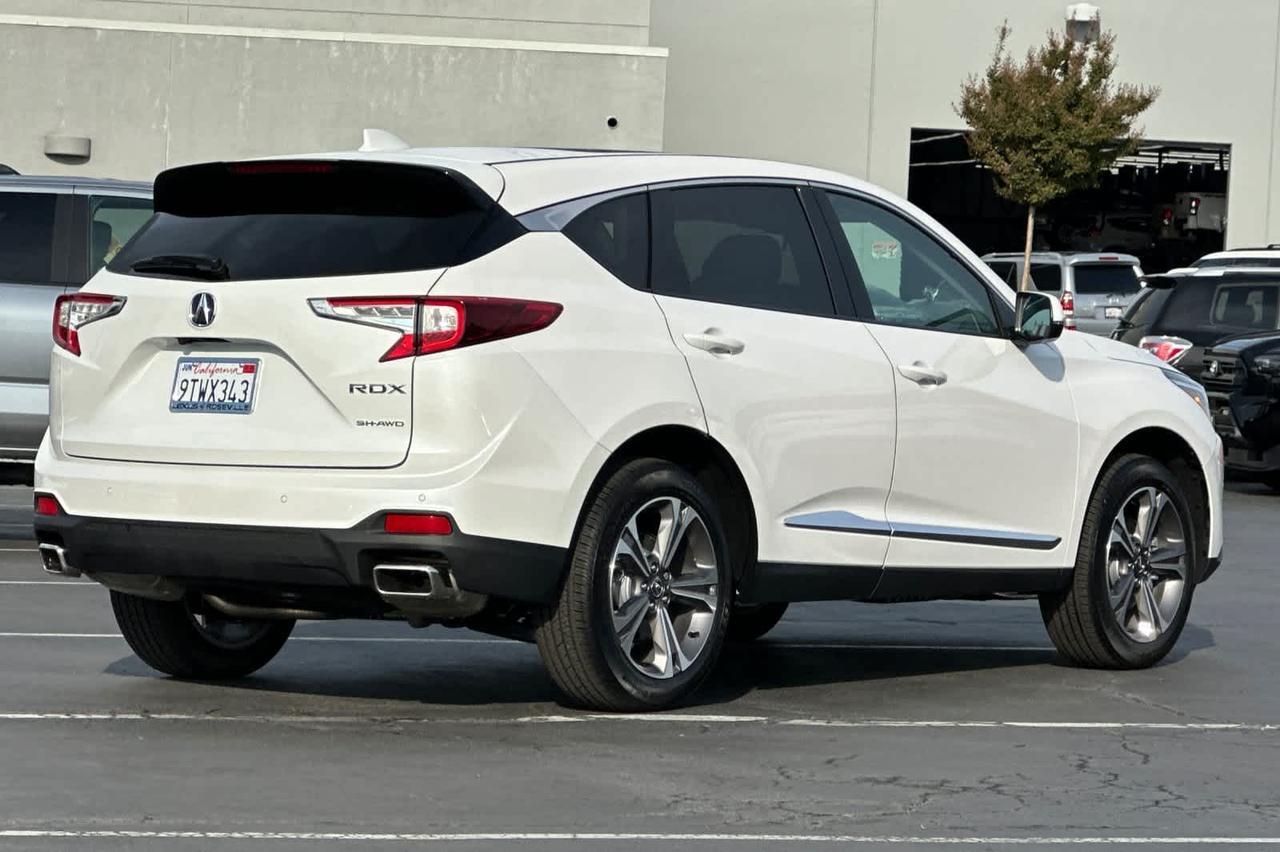 2025 Acura RDX w/Technology Package
