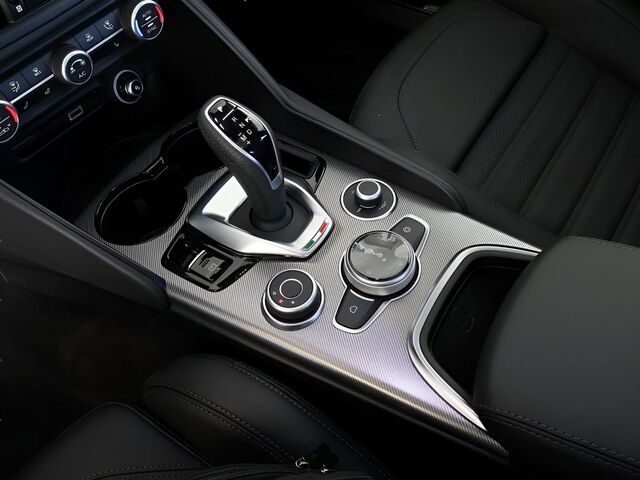 2025 Alfa Romeo Giulia Veloce Oshkosh WI