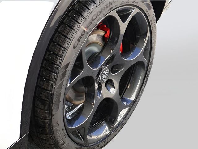 2025 Alfa Romeo Stelvio Veloce Oshkosh WI