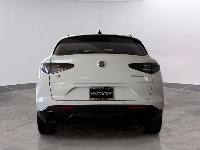 2025 Alfa Romeo Stelvio Veloce Oshkosh WI