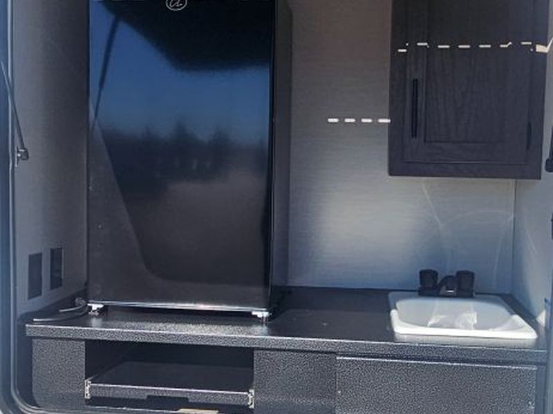 2025 Arctic Wolf Cherokee M-331BH Huntington UT