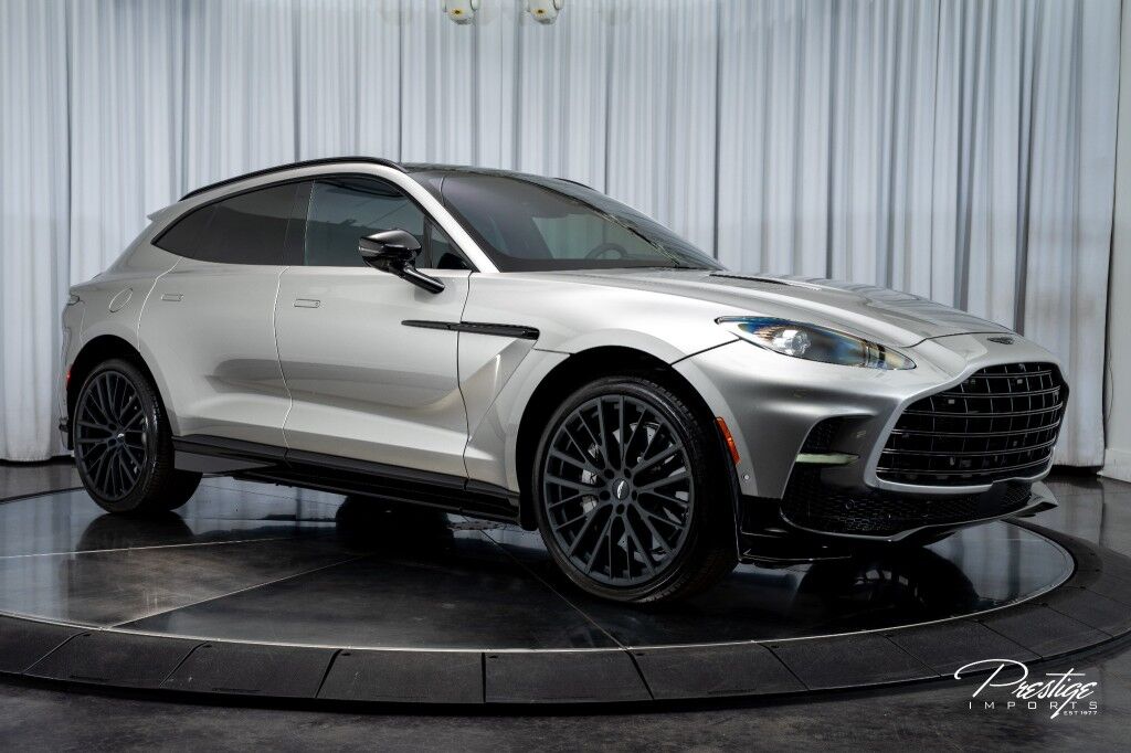 2025 Aston Martin DBX 707 North Miami Beach FL