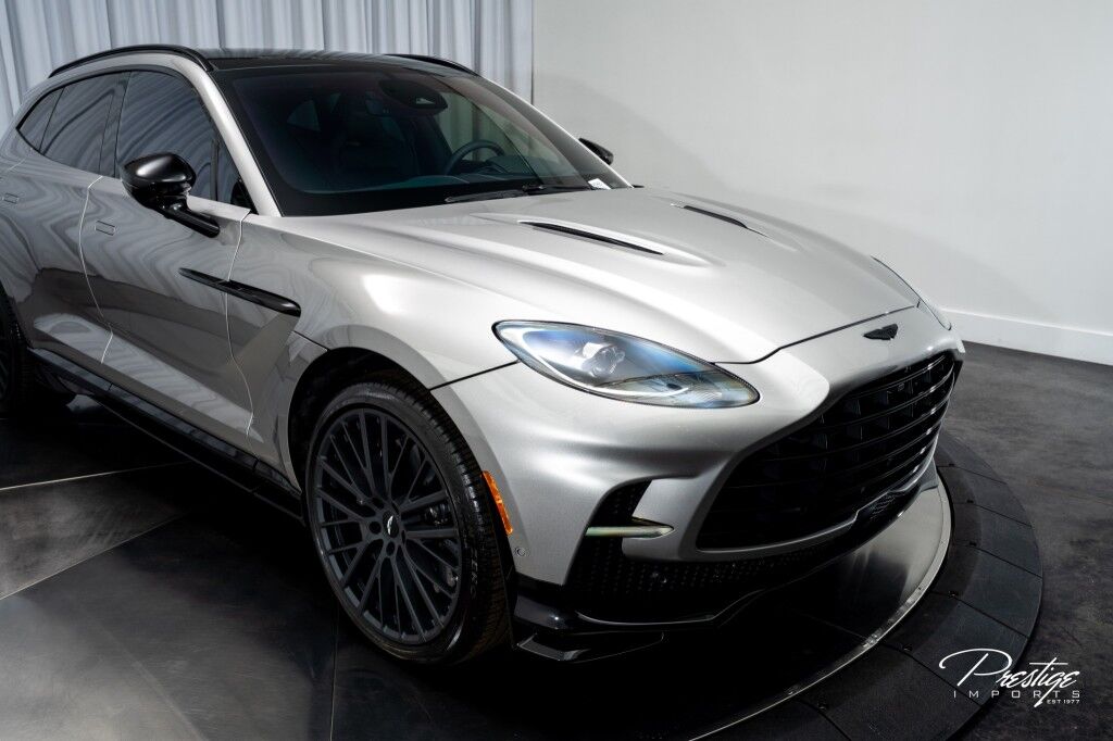 2025 Aston Martin DBX707 707