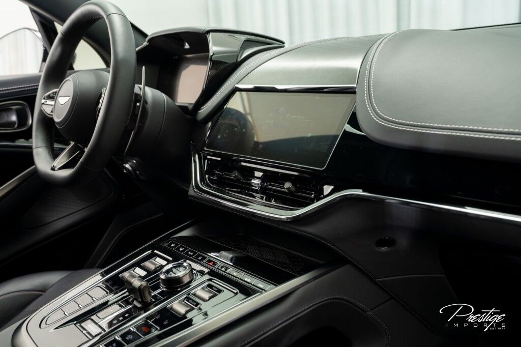 2025 Aston Martin DBX707 707 North Miami Beach FL