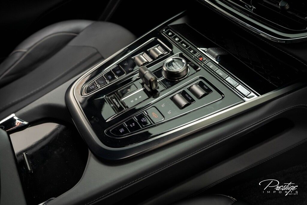 2025 Aston Martin DBX707 707 North Miami Beach FL