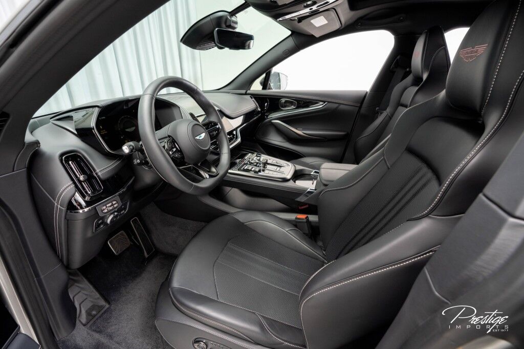 2025 Aston Martin DBX707 707 North Miami Beach FL