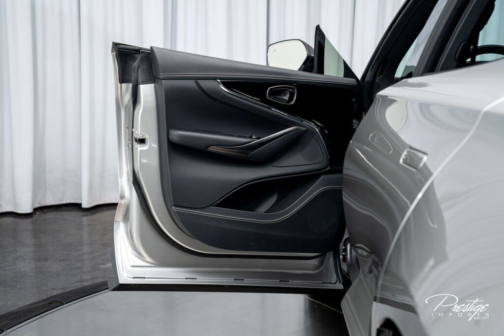 2025 Aston Martin DBX707 707 North Miami Beach FL